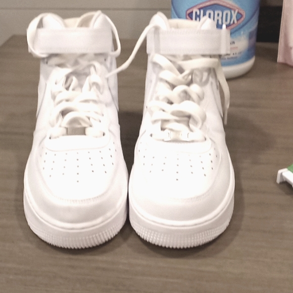 Nike Air force 1s size 10 in men's